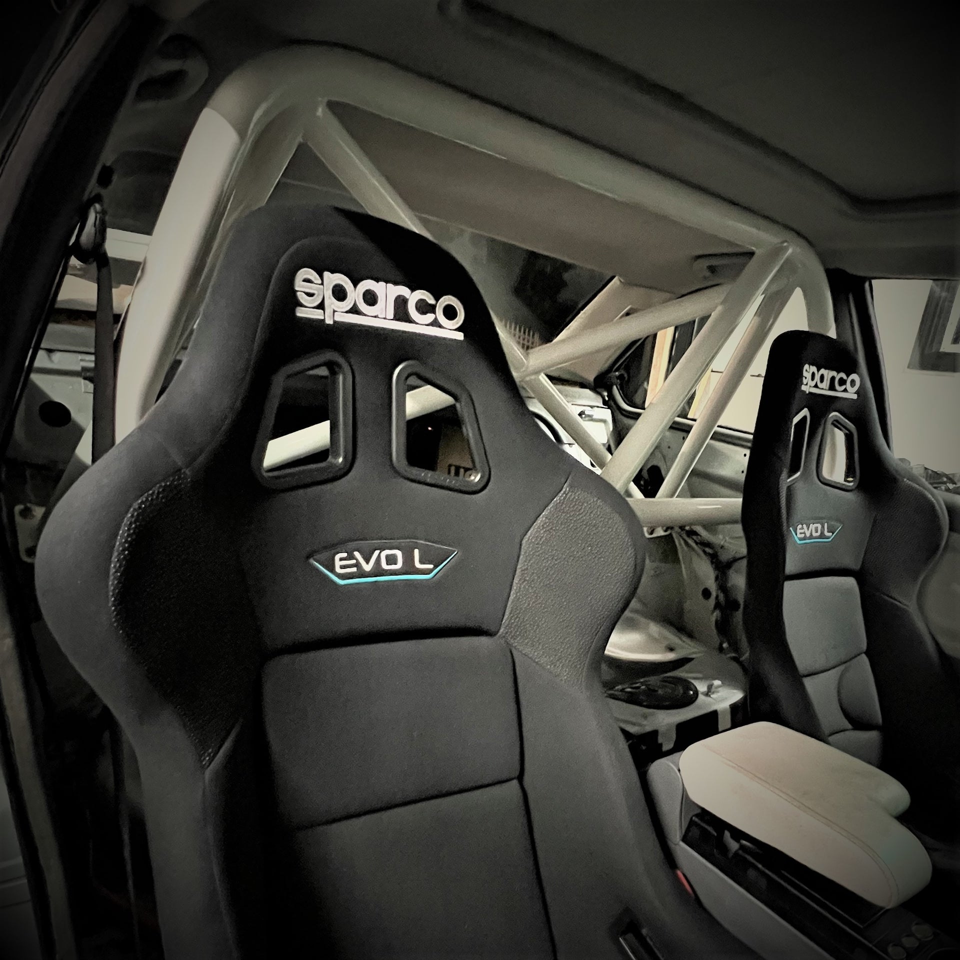 Interior Parts & Accessories