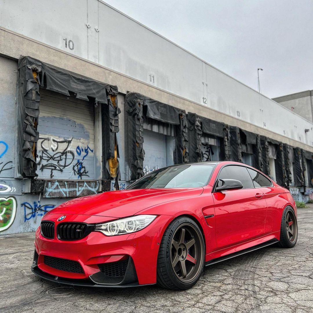 F8x